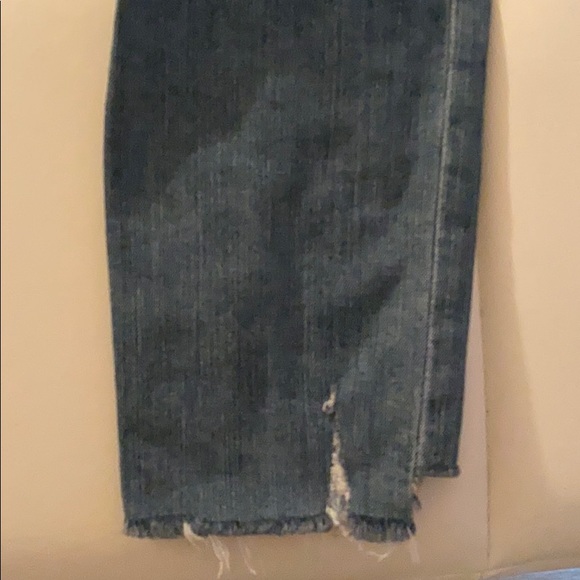 Distressed Paige jeans - Picture 6 of 6